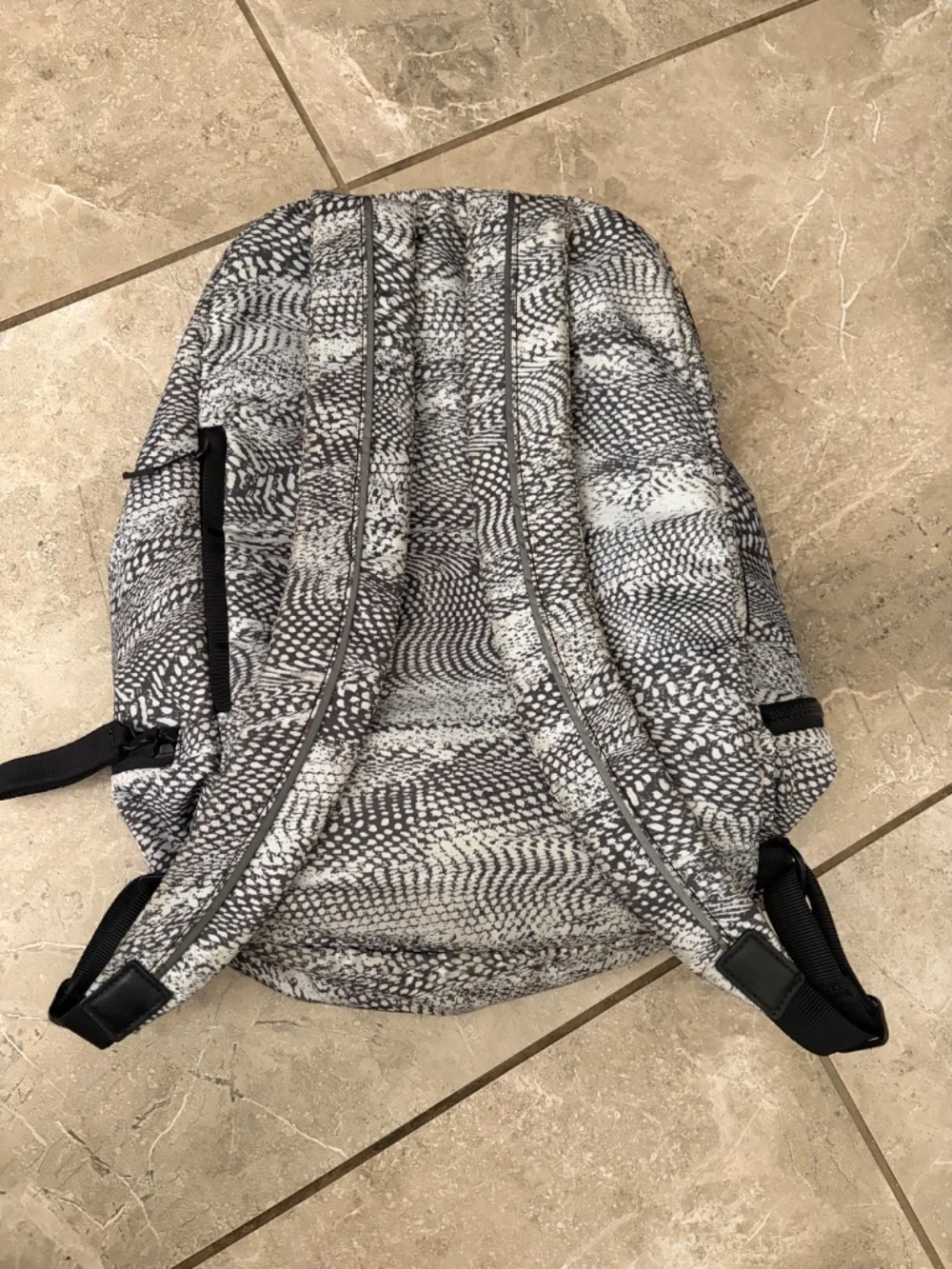 Lululemon City Adventurer Backpack *17L